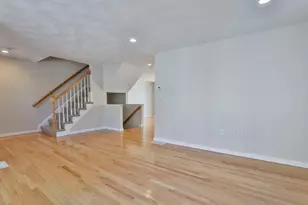 34 Groveland Commons Way, Groveland, MA 01834 - Photo 21