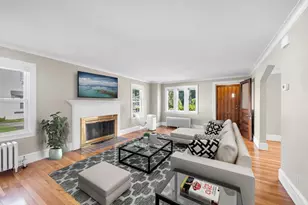 33 Emerson Rd, Longmeadow, MA 01106 - Photo 7