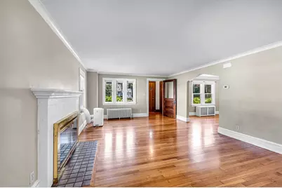 33 Emerson Rd, Longmeadow, MA 01106 - Photo 3