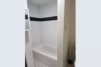 117 Thomas St #2, Fall River, MA 02723 - Photo 9