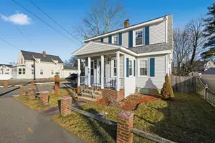 45 Lowell St, Woburn, MA 01801 - Photo 1