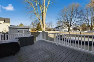 45 Lowell St, Woburn, MA 01801 - Photo 31