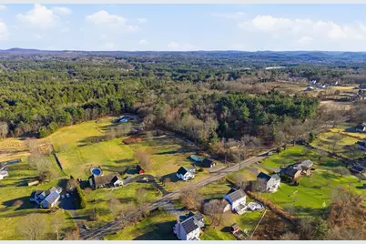 521 North Liberty Street, Belchertown, MA 01007 - Photo 41