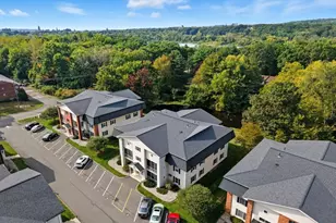 41 W Summit St, South Hadley, MA 01075 - Photo 5