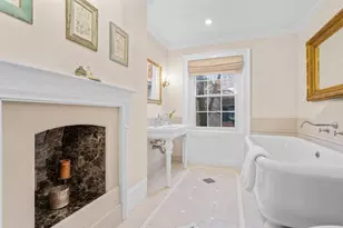 15 W Cedar St, Boston, MA 02108 - Photo 9