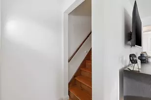 183 Ventura, Ludlow, MA 01056 - Photo 29