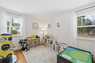 183 Ventura, Ludlow, MA 01056 - Photo 27