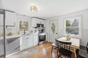 183 Ventura, Ludlow, MA 01056 - Photo 11