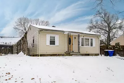 63 Lawton St, Springfield, MA 01109 - Photo 3