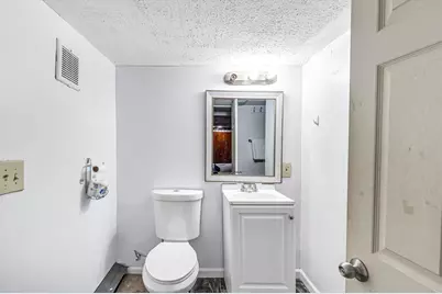 63 Lawton St, Springfield, MA 01109 - Photo 27