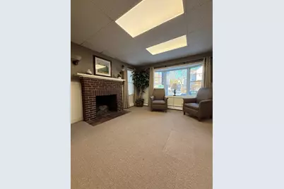 1106 Pleasant Street, Worcester, MA 01602 - Photo 15