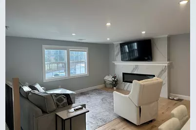 456 Parsonage St, Marshfield, MA 02050 - Photo 3