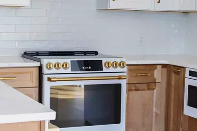 1025 Massachusetts Avenue #213, Arlington, MA 02476 - Photo 3