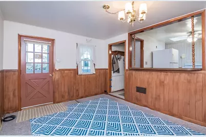 17 Randall Street, Chicopee, MA 01013 - Photo 13