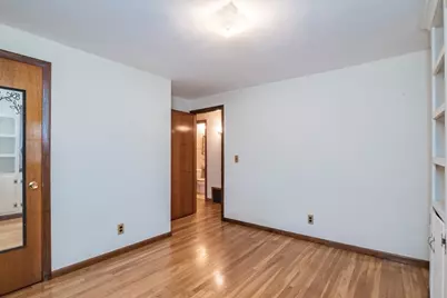 17 Randall Street, Chicopee, MA 01013 - Photo 15