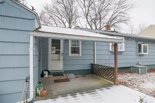 17 Randall St, Chicopee, MA 01013 - Photo 5