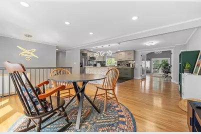 9 Oak Drive, Plainville, MA 02762 - Photo 5