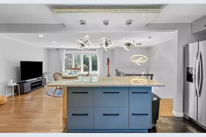 9 Oak Drive, Plainville, MA 02762 - Photo 3