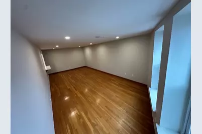 386 Commercial St #4E, Boston, MA 02109 - Photo 5