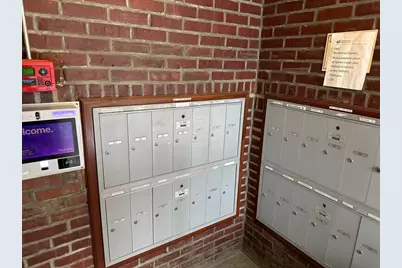 386 Commercial St #4E, Boston, MA 02109 - Photo 21