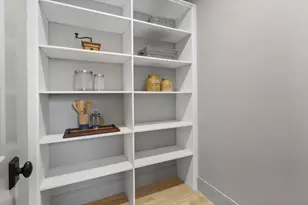 41 Charles St, Natick, MA 01760 - Photo 5