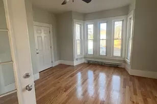 18 Menlo St, Brockton, MA 02301 - Photo 3