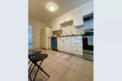 105 Chestnut St #2, Brookline, MA 02455 - Photo 3