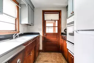 56 Walsh St, Framingham, MA 01701 - Photo 7