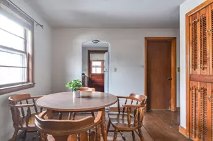 56 Walsh St, Framingham, MA 01701 - Photo 5