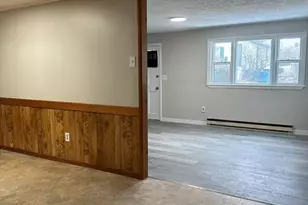 8 Sunrise Ave, Billerica, MA 01821 - Photo 5