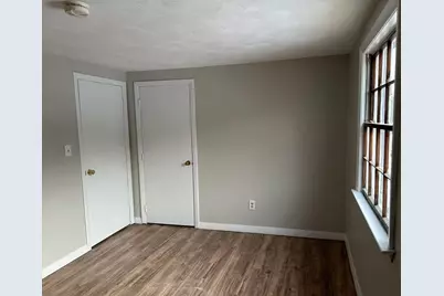 8 Sunrise Ave, Billerica, MA 01821 - Photo 9