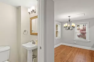 27 Kilby St, Woburn, MA 01801 - Photo 21