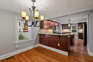 27 Kilby St, Woburn, MA 01801 - Photo 19