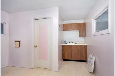 64 Rose Point Ave, Wareham, MA 02576 - Photo 23