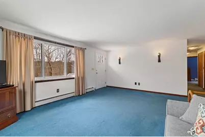 8 Cider Mill Rd, North Brookfield, MA 01535 - Photo 5