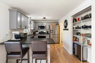 530 Mammoth Rd, Dracut, MA 01826 - Photo 9