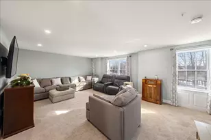 530 Mammoth Rd, Dracut, MA 01826 - Photo 17