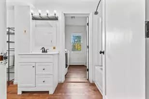 1142 Washington St, Whitman, MA 02382 - Photo 23