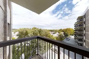 164 Galen St, Watertown, MA 02472 - Photo 3