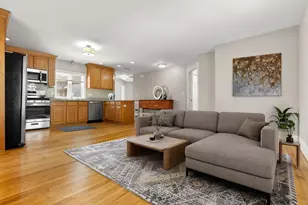 40 Avon St, Wakefield, MA 01880 - Photo 1