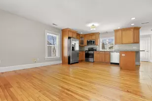 40 Avon St, Wakefield, MA 01880 - Photo 5