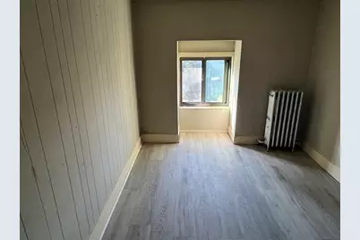 14 Monument Square #4-11, Boston, MA 02129 - Photo 5