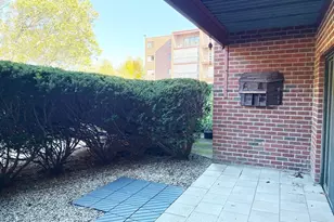 2 Summit Dr, Reading, MA 01867 - Photo 9