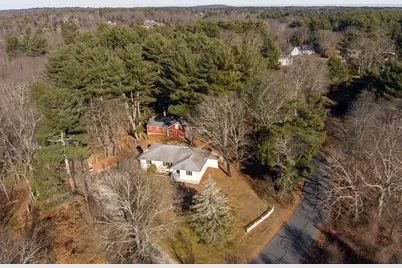 31 Cemetery St, Mendon, MA 01756 - Photo 1