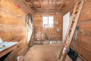 31 Cemetery St, Mendon, MA 01756 - Photo 29