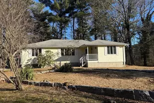 31 Cemetery St, Mendon, MA 01756 - Photo 3