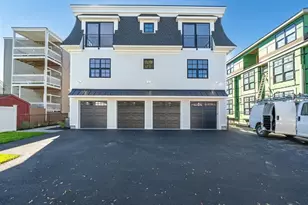 33 Pearl St, Boston, MA 02125 - Photo 21