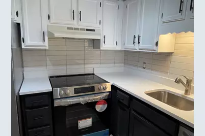 41 West St #C2, Randolph, MA 02368 - Photo 3