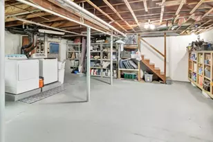 35 H St, Hull, MA 02045 - Photo 39