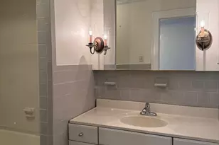 112 Pinckney St, Boston, MA 02114 - Photo 11